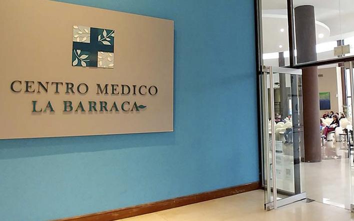 Desde el 26 de febrero ya están funcionando los nuevos consultorios externos del Hospital Santa Isabel de Hungría en Centro Médico La Barraca, ubicado en Las Cañas 1833, Guaymallén, Mendoza. Los horarios de atención son de lunes a viernes de 08:00 hs a 20:00 hs y los sábados de 09:00 hs a 13:00 hs. 
