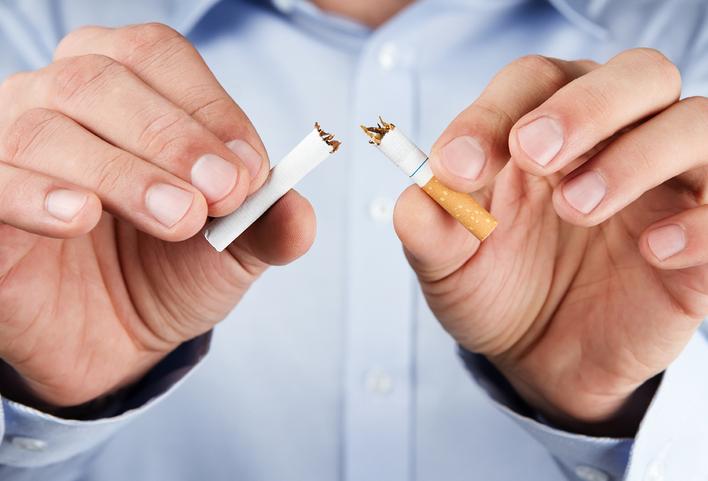 El tabaco mata cada año a casi 6 millones de personas, de las que más de 5 millones son consumidores del producto y más de 600 000 son no fumadores expuestos al humo de tabaco ajeno.